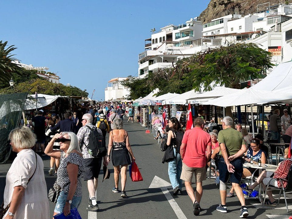 Vista del Mercadillo de Puerto de Mogán