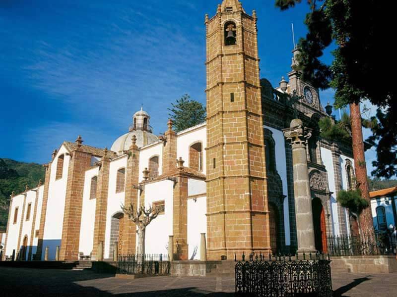 Baslílica de Teror en Gran Canaria