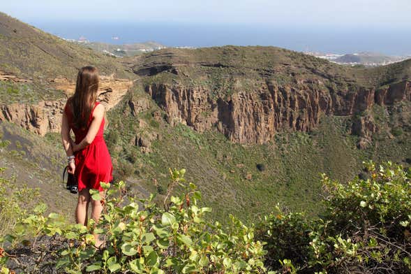 Teror, el Roque Nublo y la caldera de Bandama desde Las Palmas