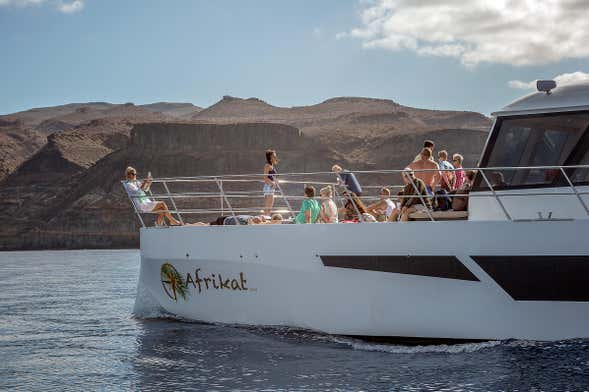 Paseo en catamarán por la costa de Puerto Rico