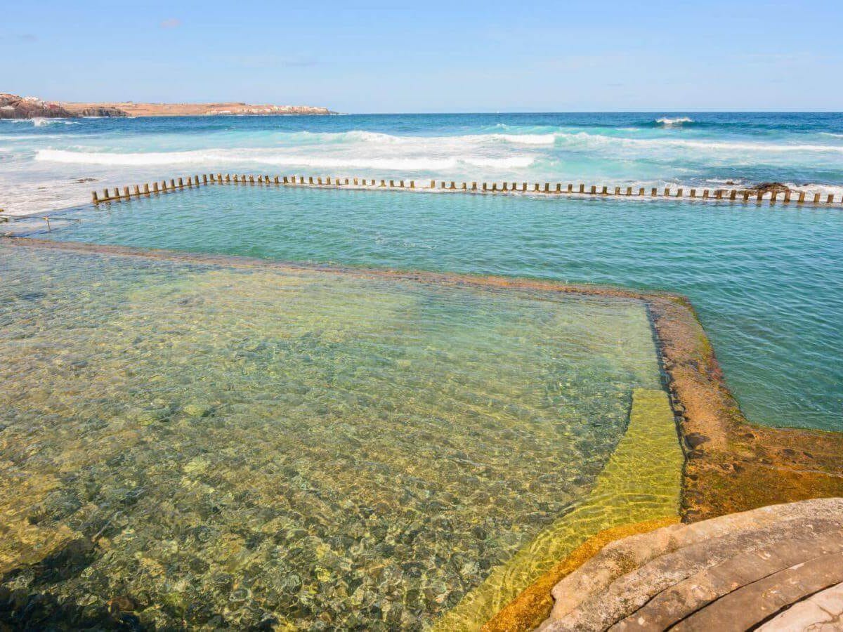Vista de la piscina el Agujero de Gáldar, una de las piscinas en Gran Canaria
