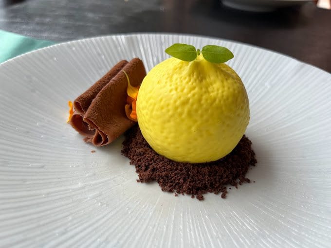 vista de plato del restaurante Kensei en la guía Michelín de Tenerife