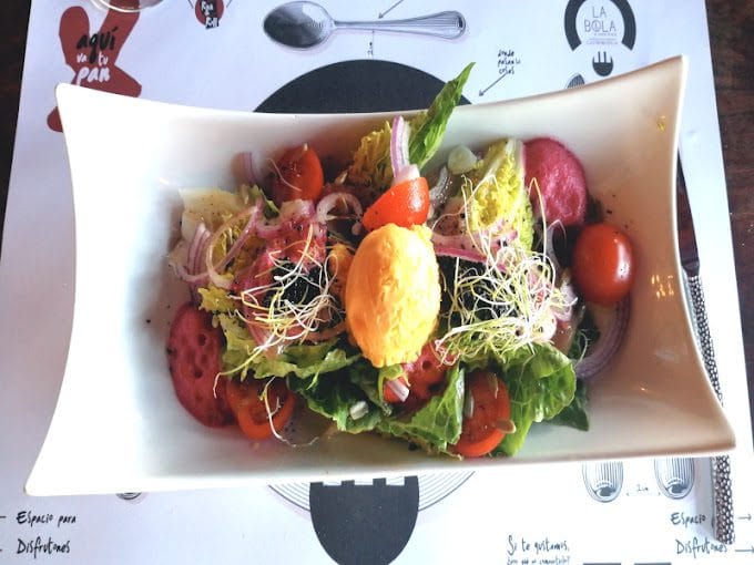 Vista de plato de Restaurante La Bola de Jorge Bosch
