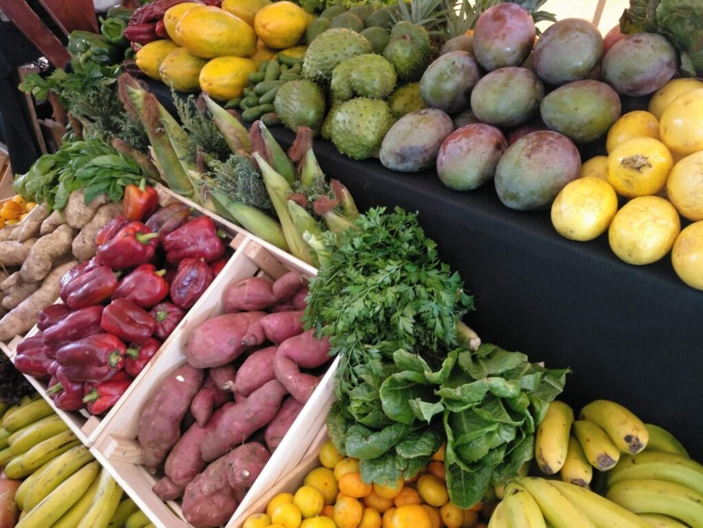 Vista de un puesto en mercadillo del agricultor de Tenerife