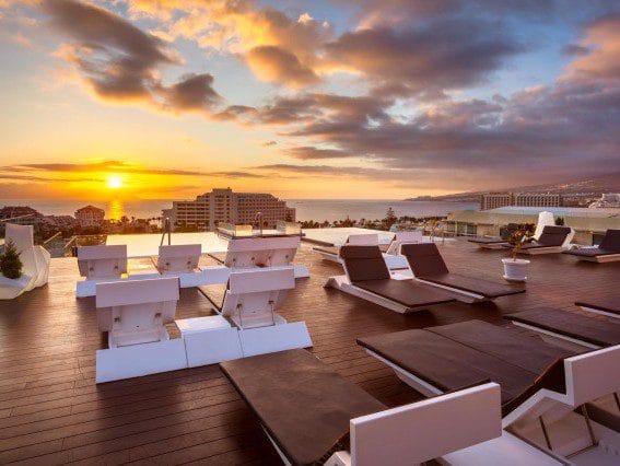 Vistas del rooftop en el Hotel Tigotán en la isla de Tenerife