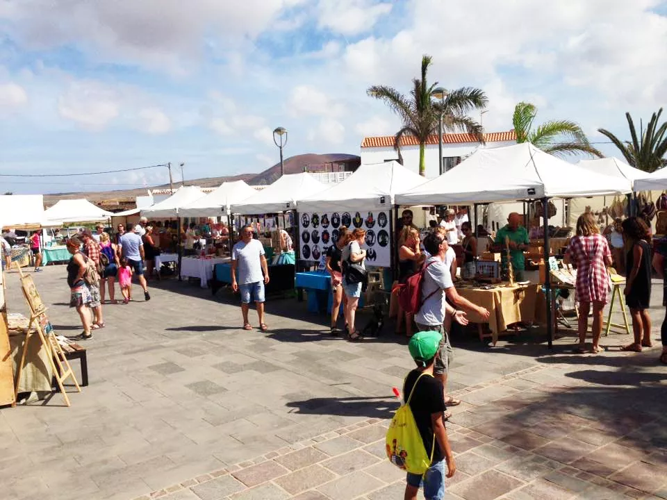 Vista del Mercado Artesanal de Los Lajares, uno de los mejores de la isla de fuerteventura