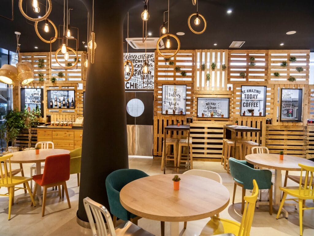 Vista de un restaurantes vegetariano y vegano en Fuerteventura