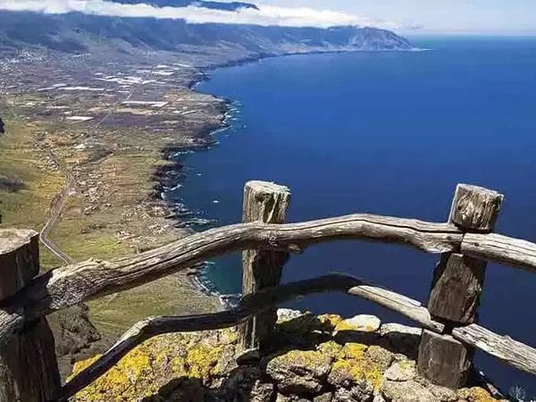 Vista de el Mirador de Malpaso, uno de los mejores de la isla de El Hierro