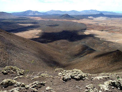 Vista de la Caldera de Gairía, una de las mejores rutas en Fuerteventura