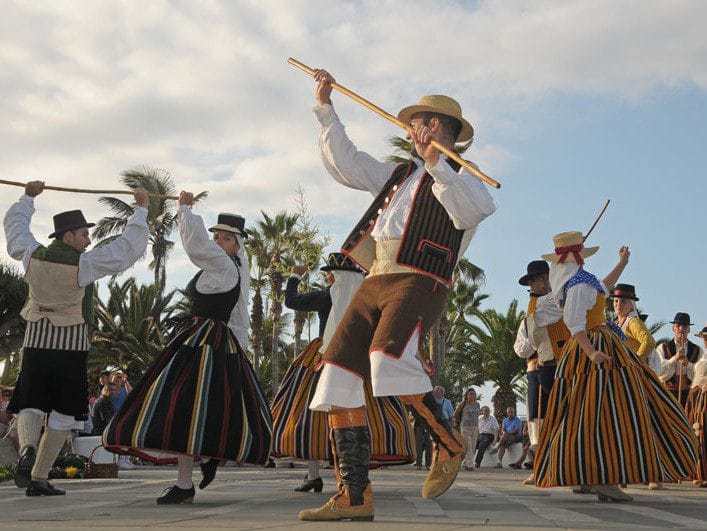 Bailes tradicionales islas canarias