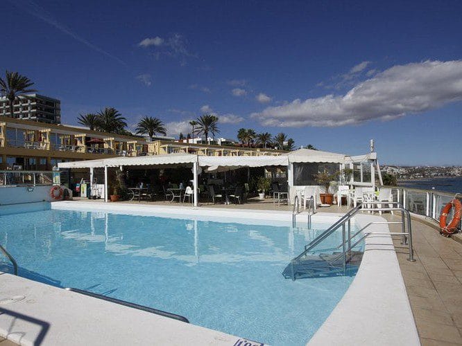 Vista de Atlantic Beach Club, uno de los beach club en Gran Canaria