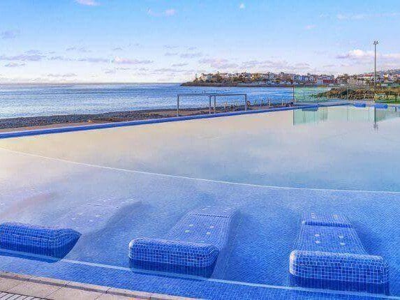 Vista de Perchel Beach Club, uno de los mejores beach clubs en Gran Canaria