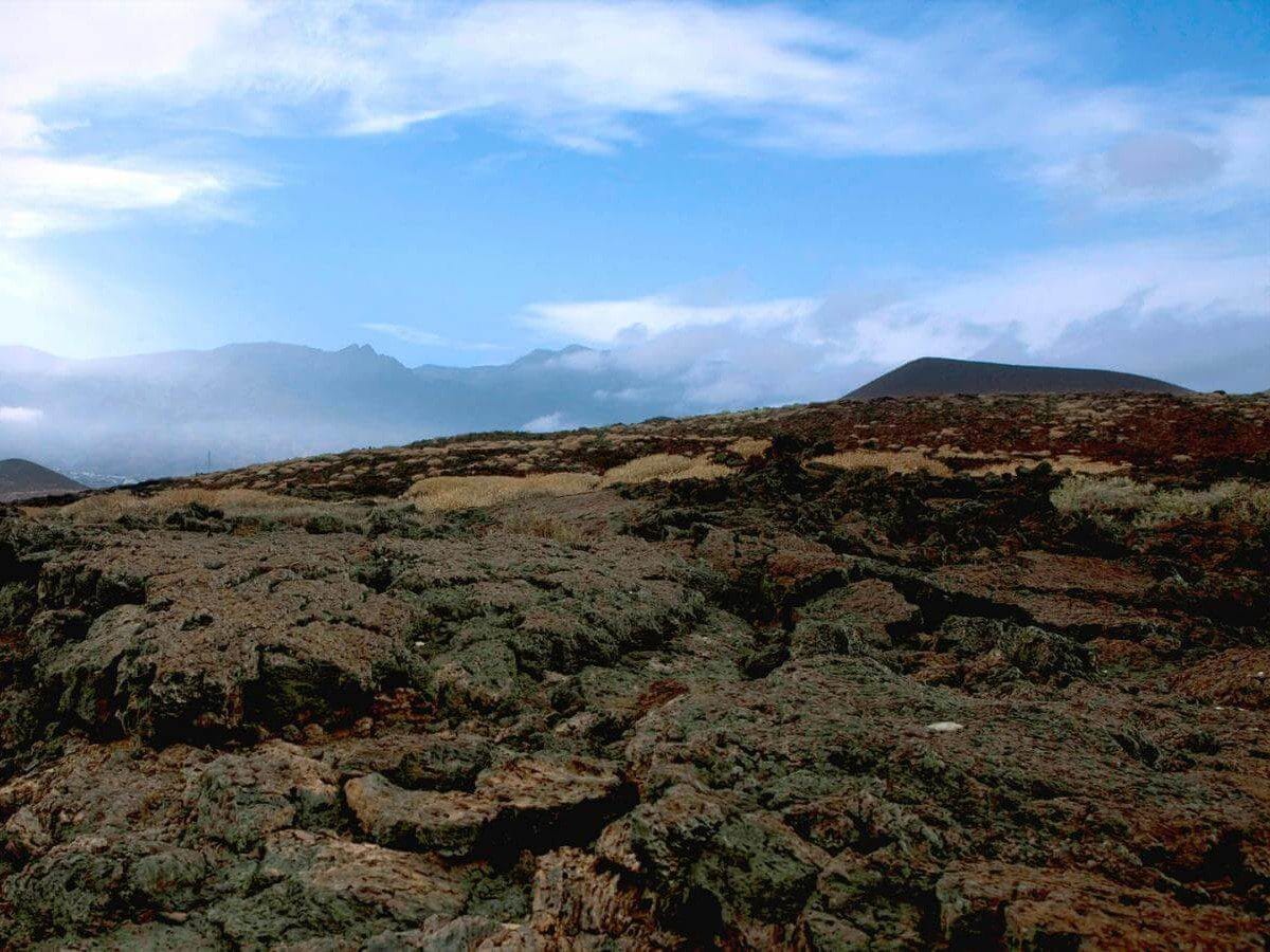 Vistas del Malpais de Güímar, una de las rutas de senderismo que hacer en Tenerife