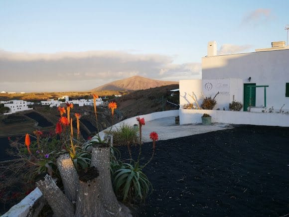 Vista de las Bodegas Guiguan, una de las mejores bodegas en Lanzarote