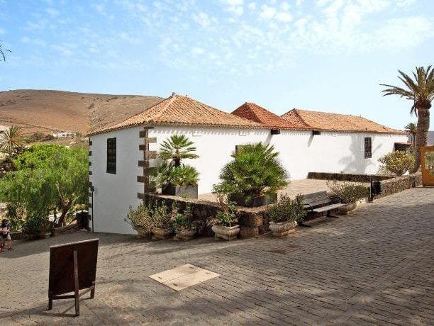 Vista del pueblo de Betancuria en Fuerteventura