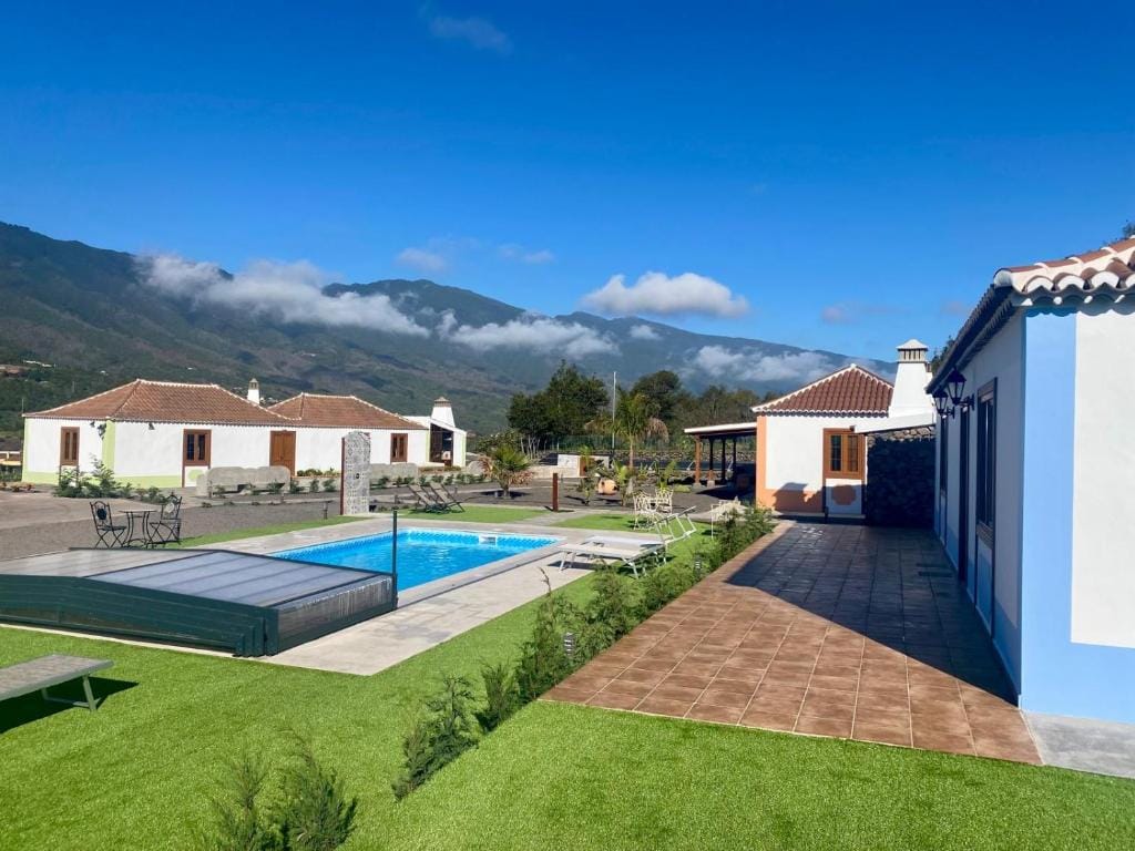 Vista de Villas Morera, uno de los alojamientos de La Palma