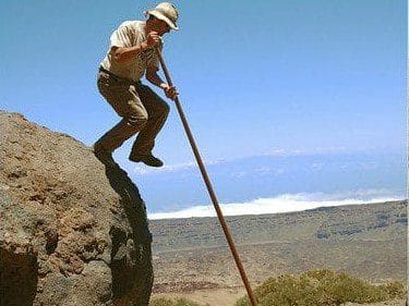 Vista del Salto del Pastor, uno de los deportes tradicionales de las Islas Canarias