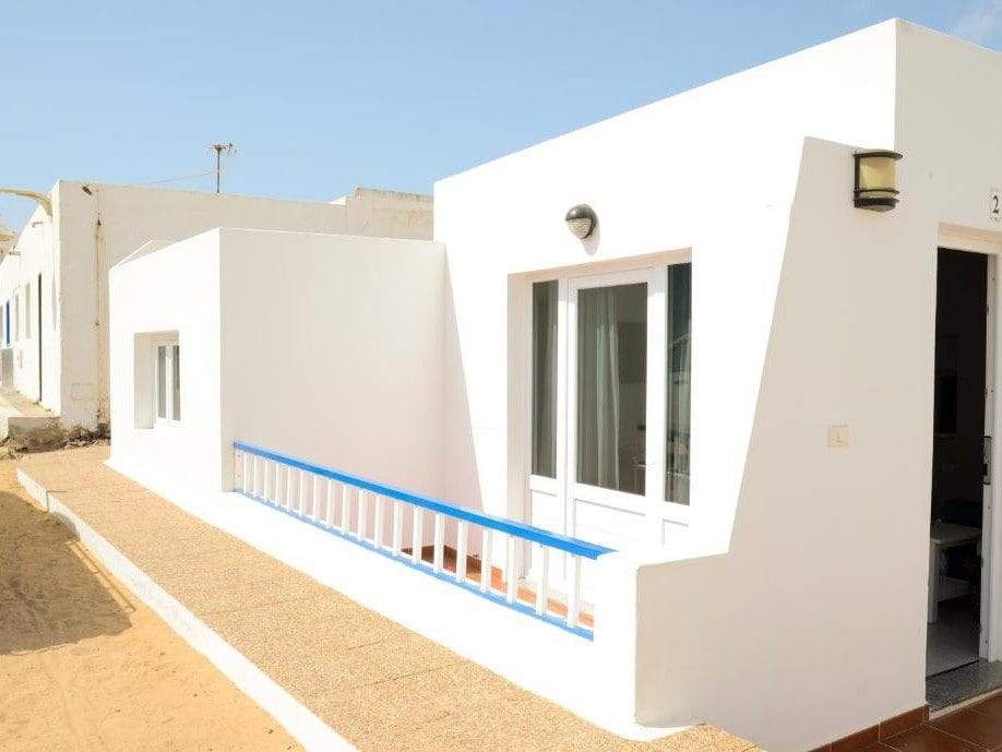 Vista del apartamento El Marinero, uno de los alojamientos con encanto en La Graciosa