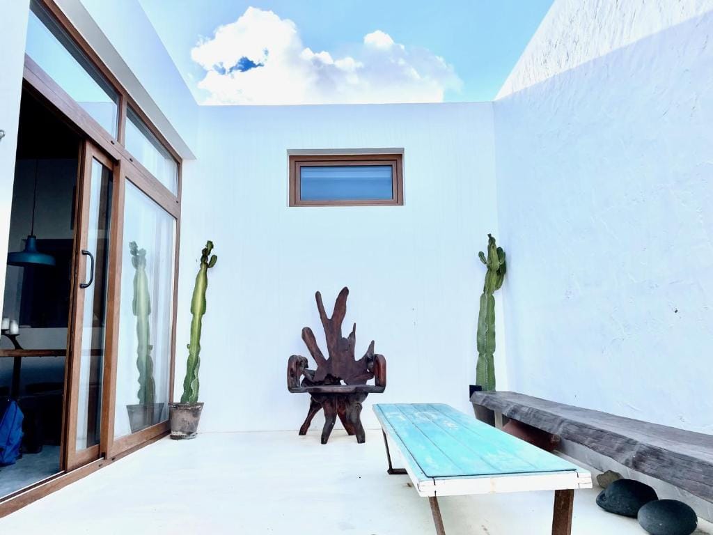 Vista de VILLA RELAX, LA GRACIOSA, uno de los alojamientos con encanto de la isla