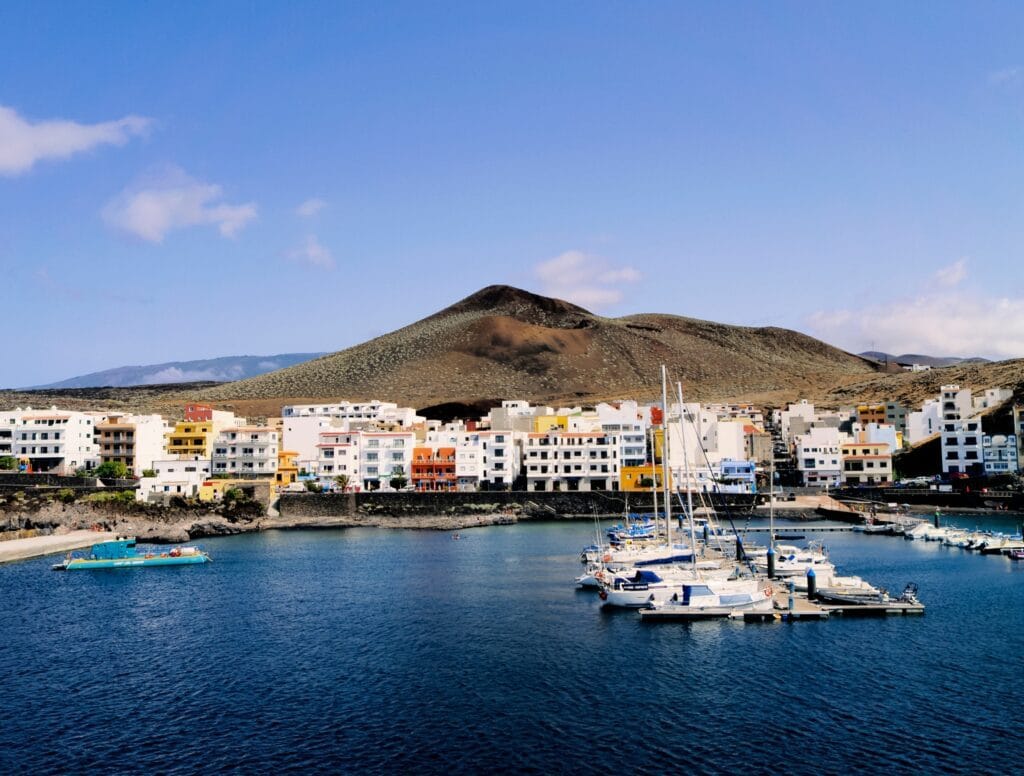 Vista de el pueblo de La Restinga, uno de los pueblos mas bonitos en El Hierro
