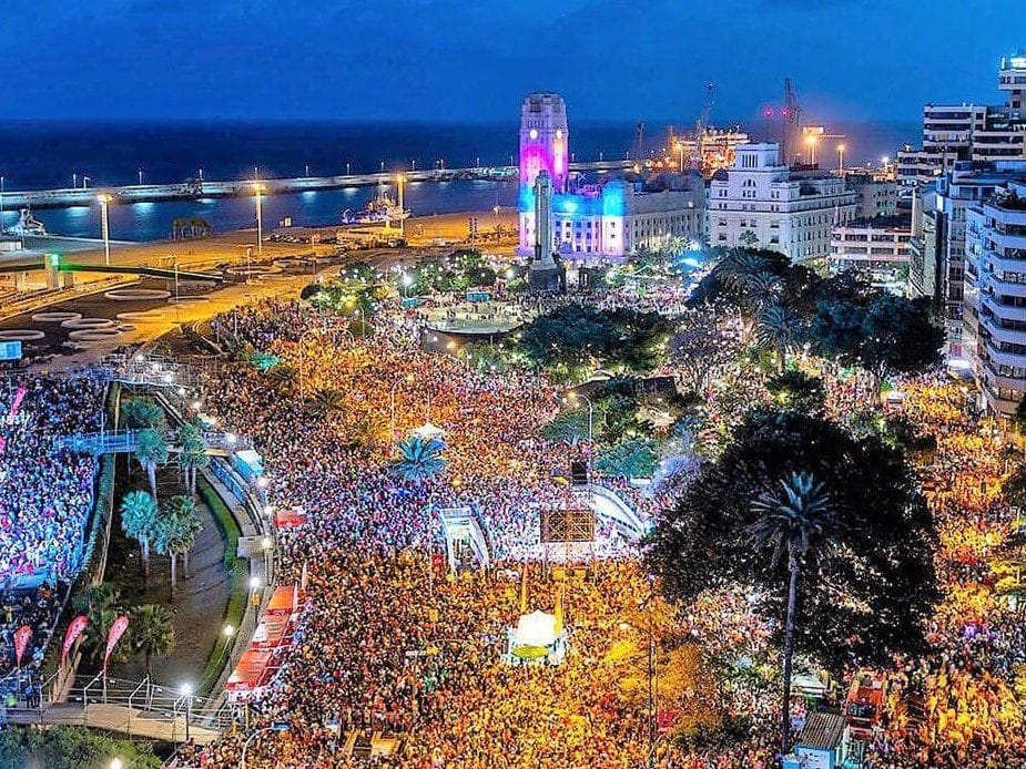 View of the Santa Cruz de Tenerife Night Carnival