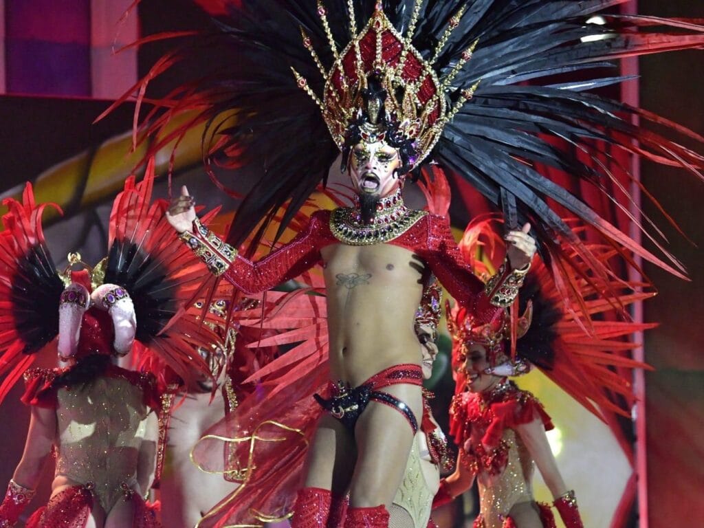 A participant's view of the Maspalomas Drag Gala