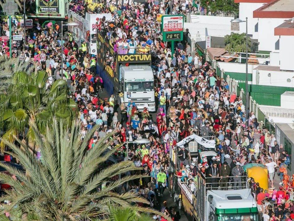 View of the Gran Cabalgata of the Maspalomas Carnival